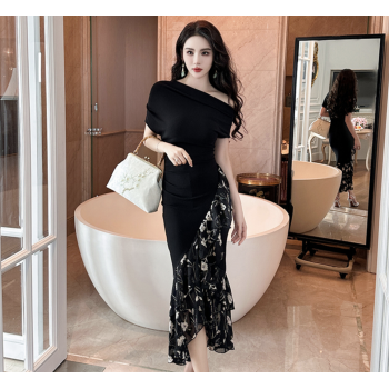 Gentle wind French temperament black dress feminine one word neck waist irregular print mermaid skirt slim